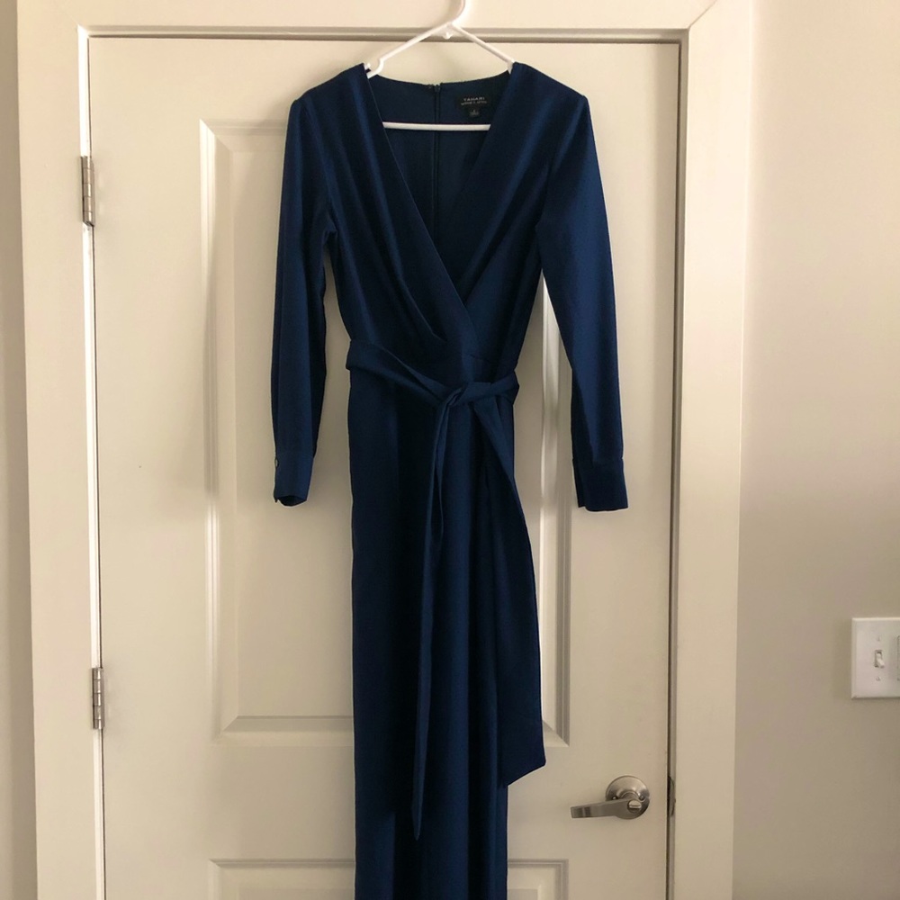 Tahari Navy Jumpsuit size 4
